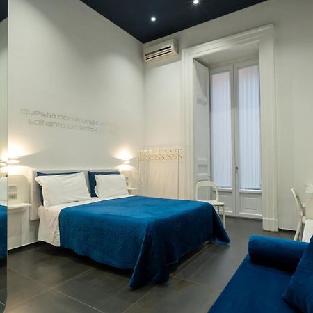 Bed and Breakfast Skyhouse Chiatamone Neapel Exterior foto