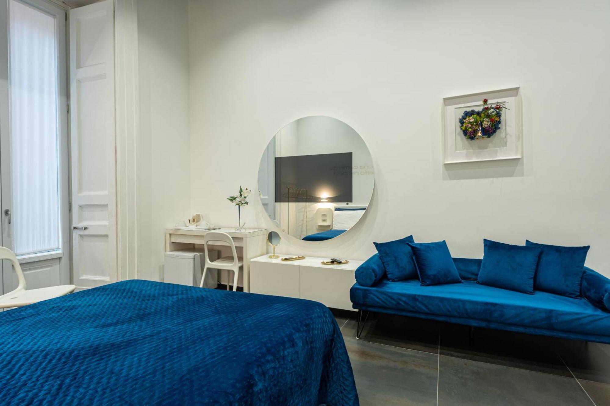 Bed and Breakfast Skyhouse Chiatamone Neapel Exterior foto